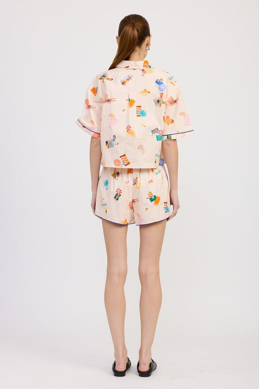 CROPPED OVERSIZE BUTTON UP TOP