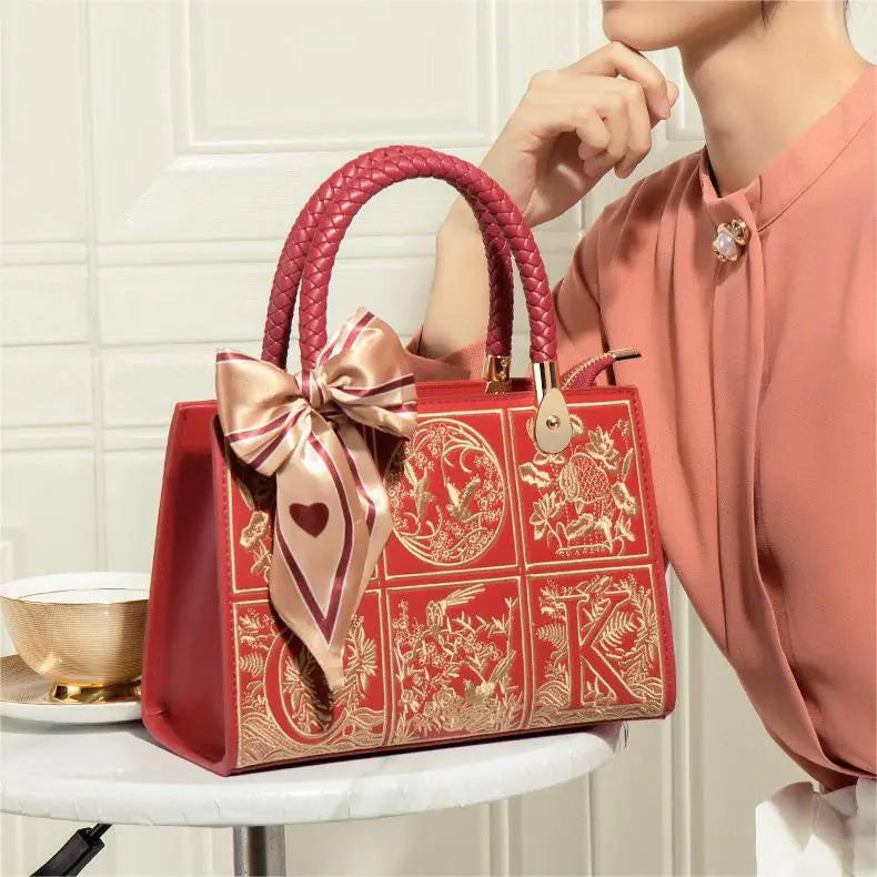 Embroidered Women's Tote Bag for Newly Married Mothers