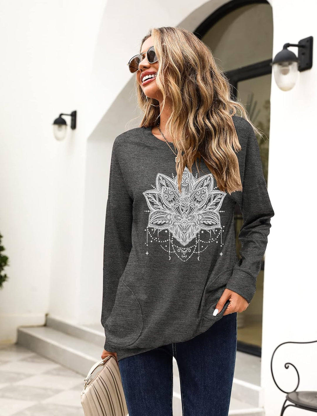 Womens Casual Loose Fit Shirts Long Sleeve Comfy T-Shirts Pullover Sweatshirts with Pockets