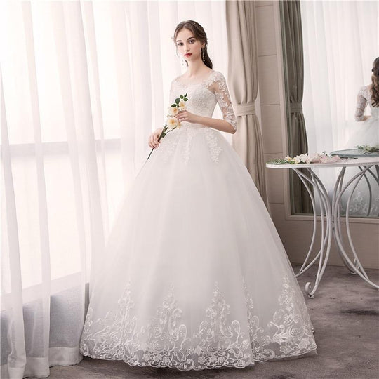 Sexy O Neck Half Sleeve Fashion Slim Lace Embroidery Wedding Gown