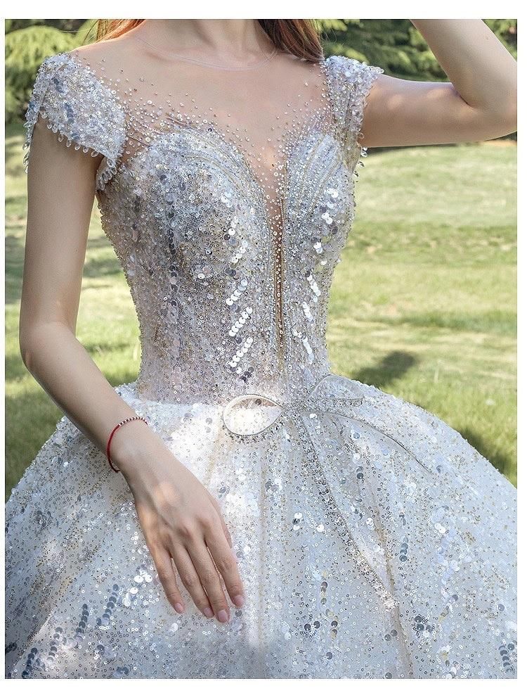 Luxury Princess Wedding Dress with Shiny Beading Crystals